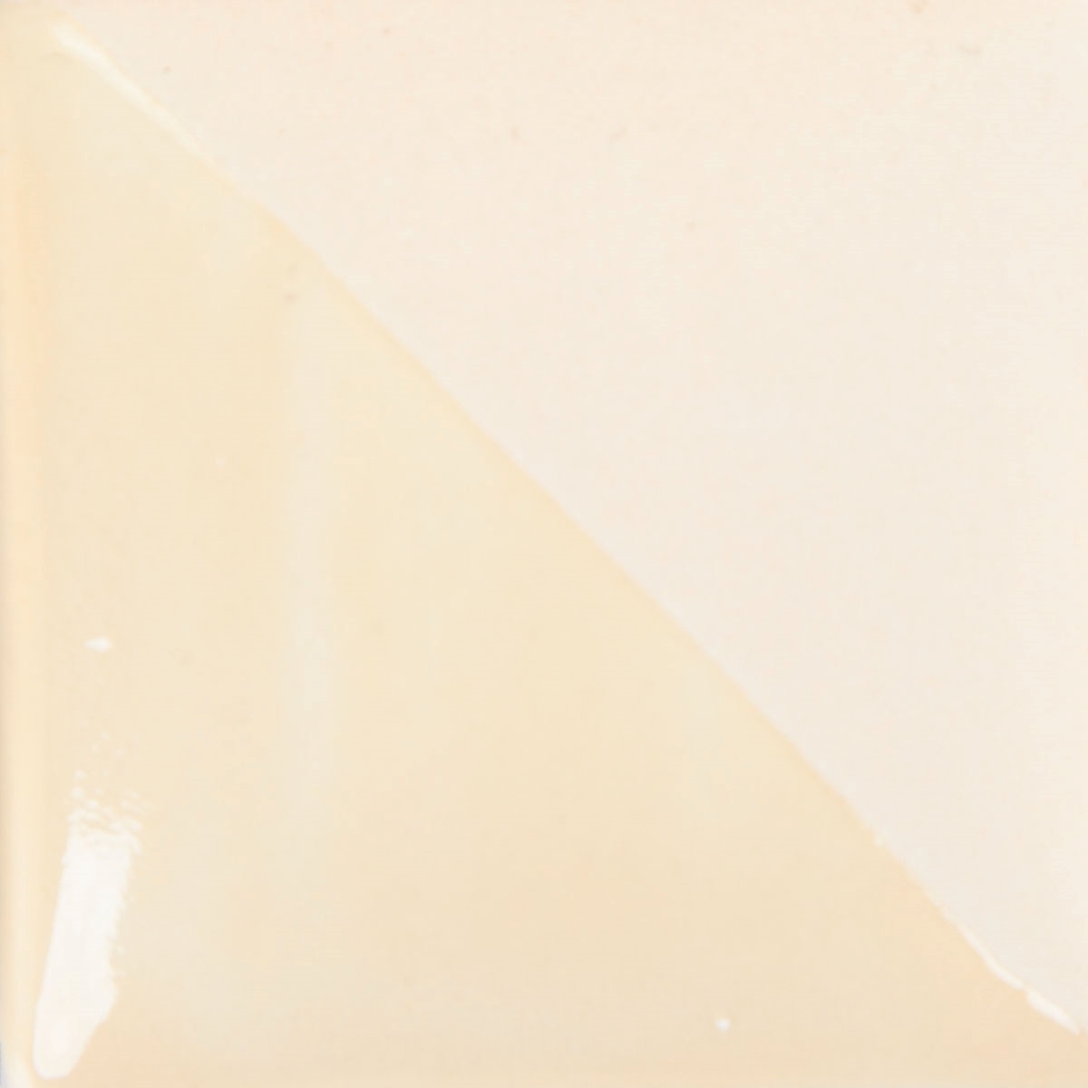 Duncan CC102 Ivory Pearl Cover Coat Underglaze (2 oz.)